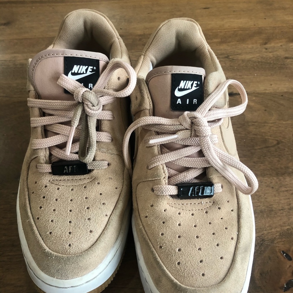Nike AirForce 1